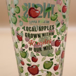 Inch's Media Apple Cider 2023 pint glass glass