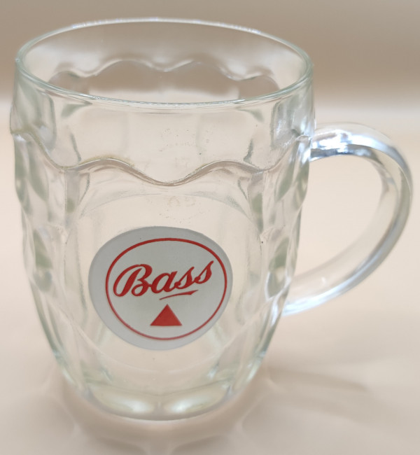 Bass 1965 pint tanakrd glass