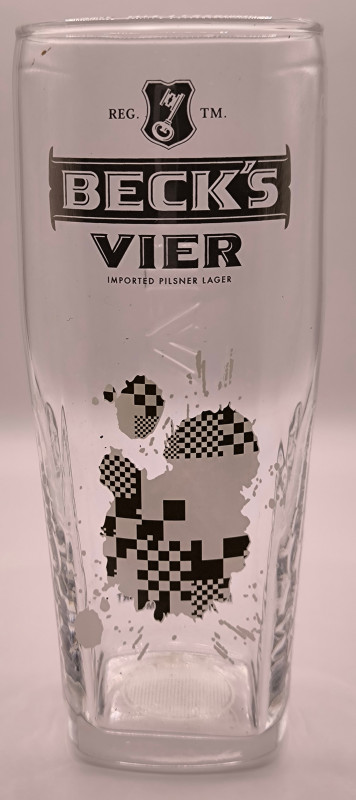 Beck's Vier "Inventory" pint glass glass