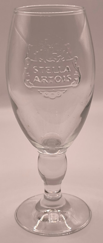 Stella Artois half pint chalice glass