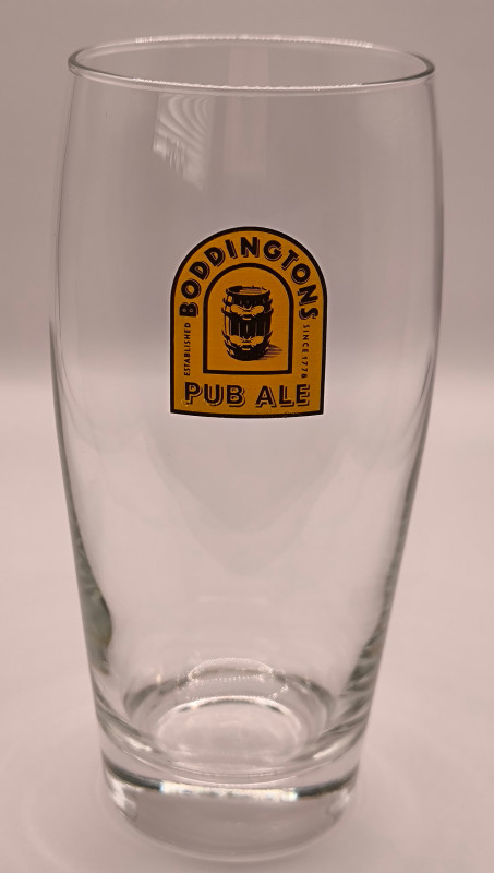 Boddington's ale pint glass glass